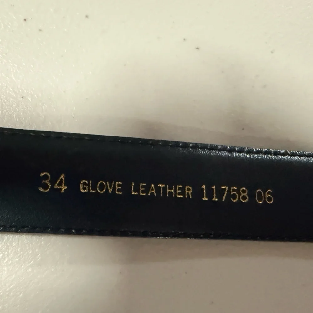 VTG Women’s Dark Green Glove Leather Belt Solid Brass Buckle Size 34 Classic